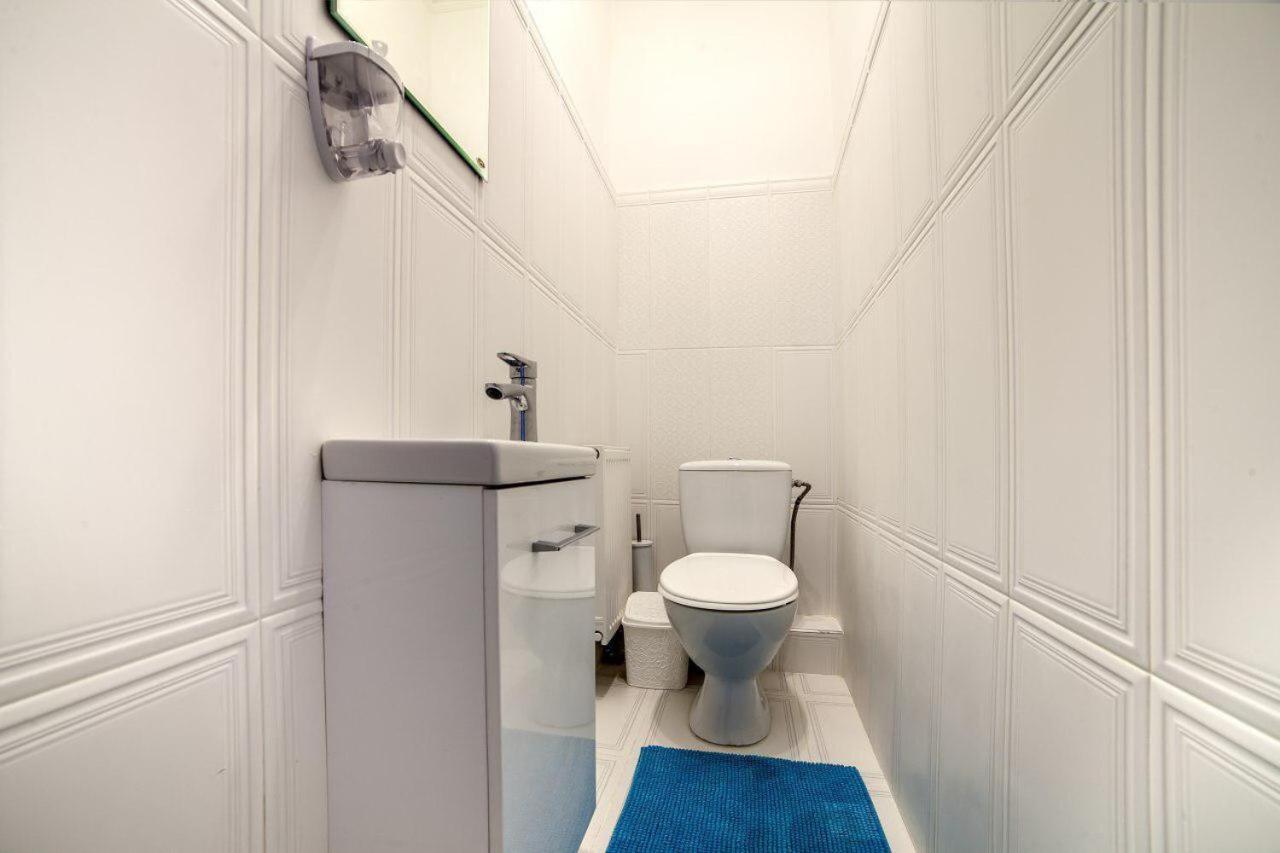 Apartament On Kulisha Street Lviv Bagian luar foto